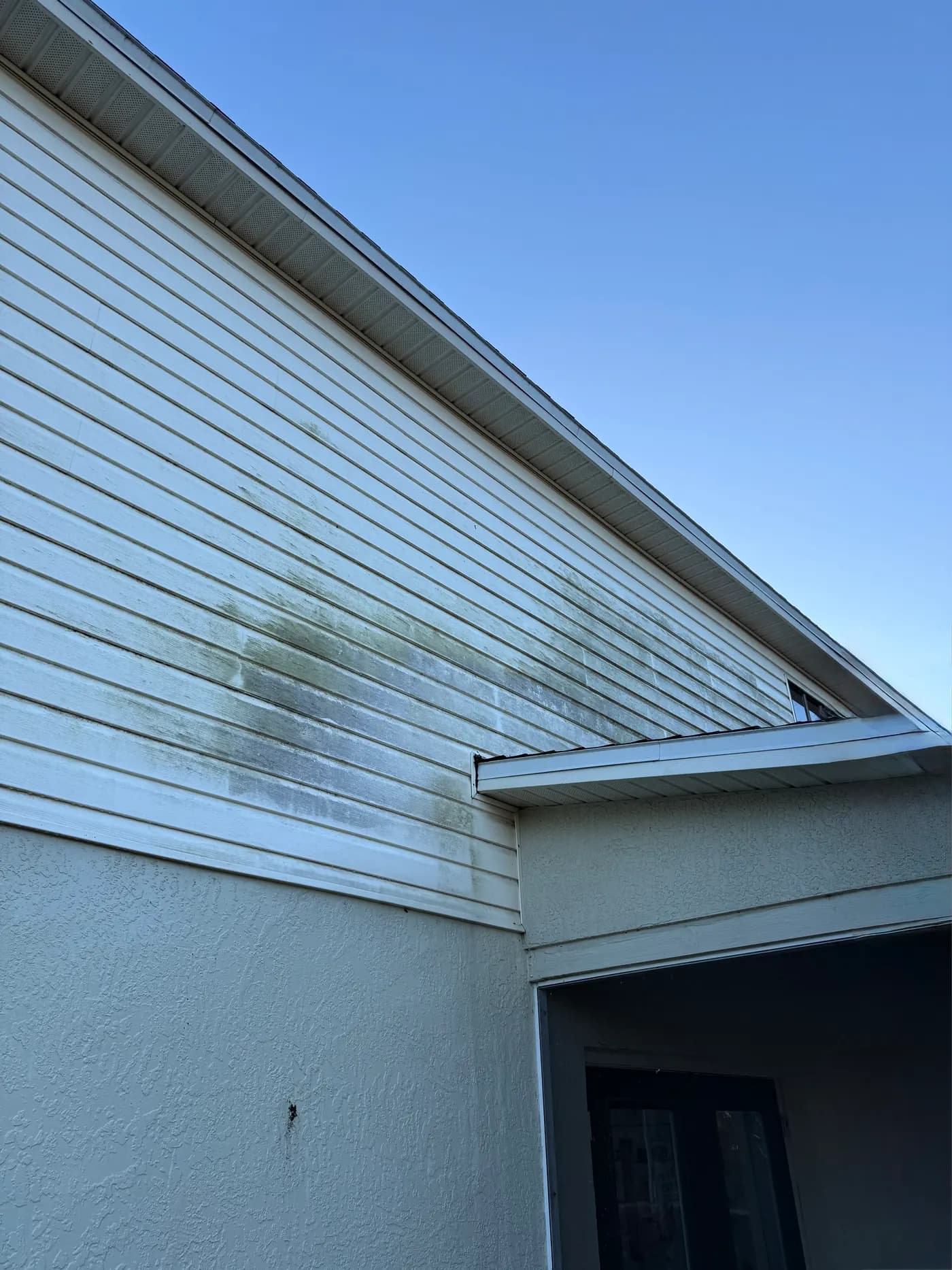 House Washing — before cleaning